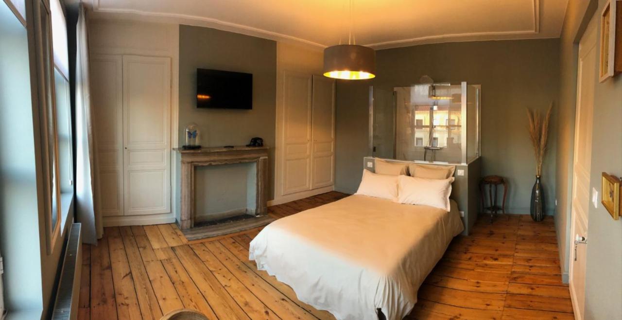 Les Chambres Berguoises Chambre Privee Au Coeur De Bergues Exterior photo